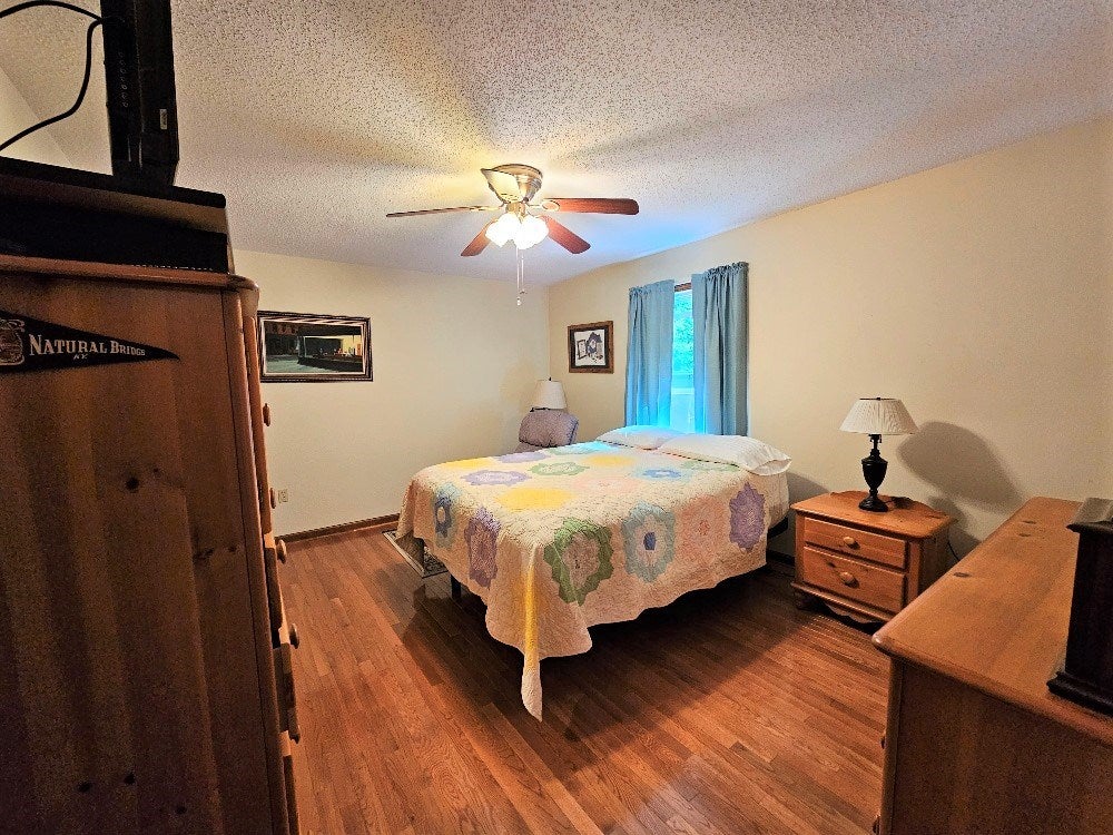 402 Spring Hollow Road Marion, VA 24354 - Photo 39 of 48 Gallery Image 39