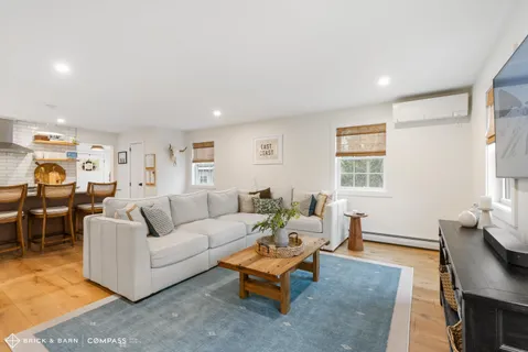 $1,075,000 | 72 Woodbury Avenue, Unit 1, Portsmouth, NH 03801