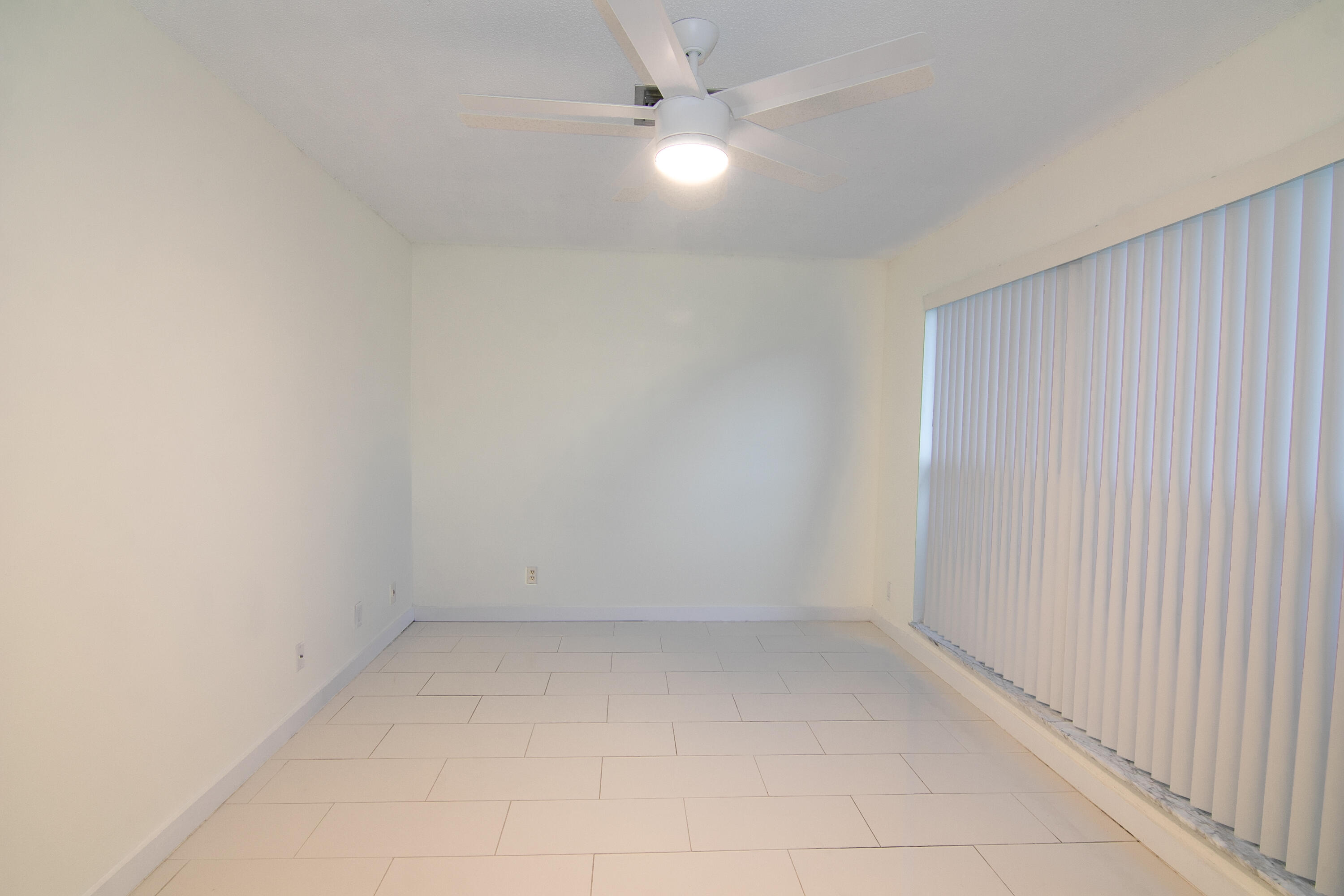 13741 Flora Place, Unit B Delray Beach, FL 33484 - Photo 27 of 34 Bedroom 2