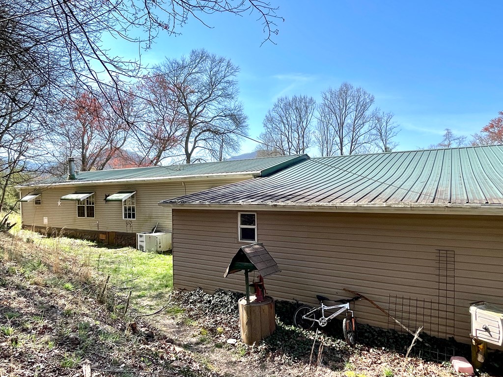 153 Rocking Chair Trail Hayesville, NC 28904 - Photo 41 of 49 Gallery Image 41