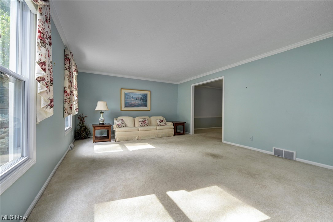 28300 Knickerbocker Road Bay Village, OH 44140 - Photo 4 of 35 Gallery Image 4