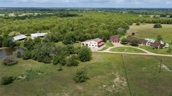 $4,350,000 | 11532 County Road 408, Somerville, TX 77879