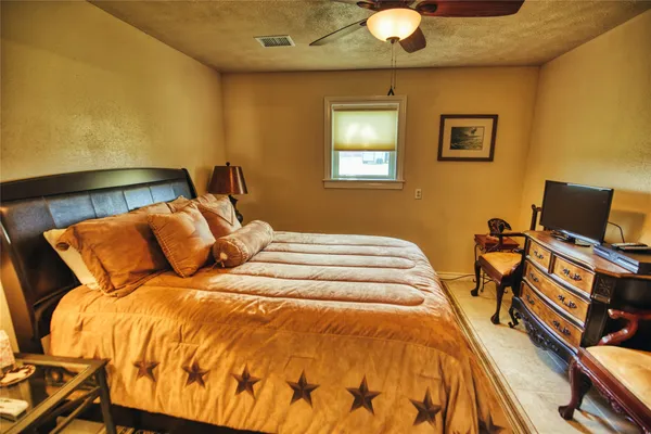 $4,350,000 | 11532 County Road 408, Somerville, TX 77879