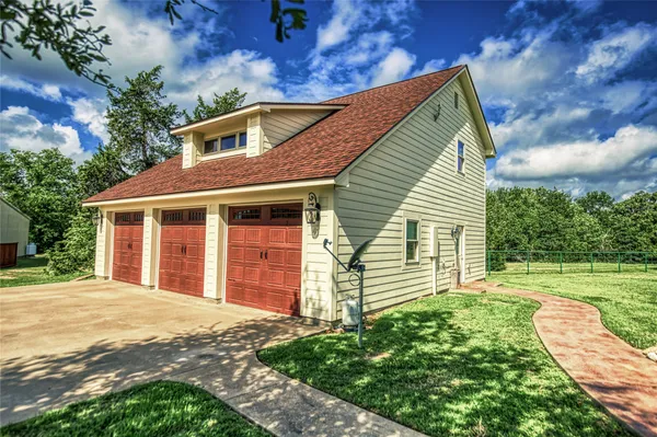 $4,350,000 | 11532 County Road 408, Somerville, TX 77879