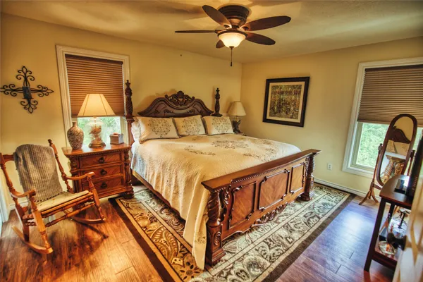 $4,350,000 | 11532 County Road 408, Somerville, TX 77879