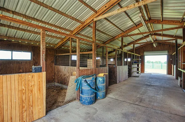 $4,350,000 | 11532 County Road 408, Somerville, TX 77879