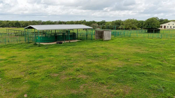 $4,350,000 | 11532 County Road 408, Somerville, TX 77879
