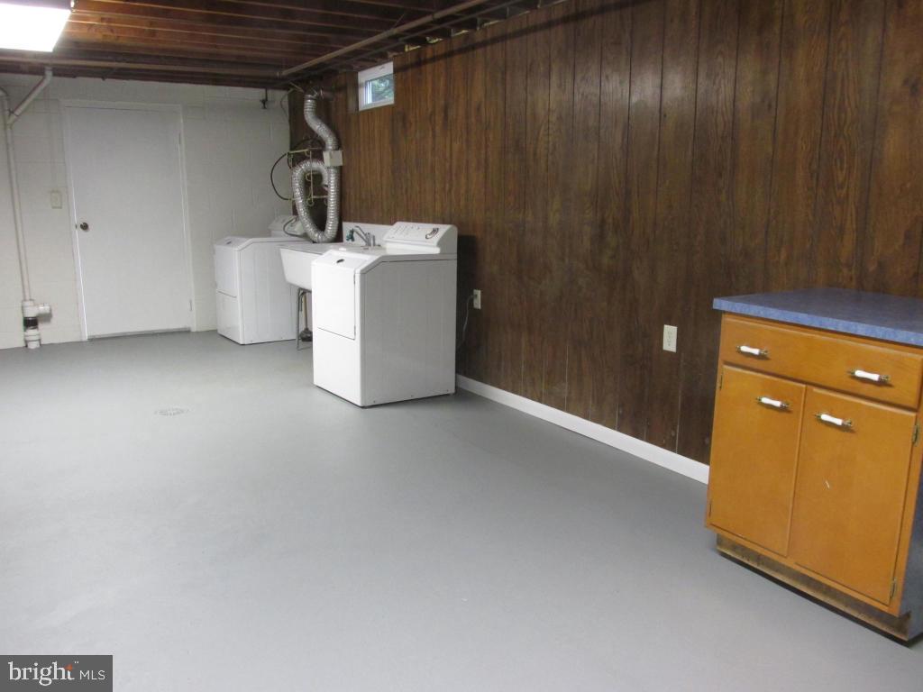 1288 Colebrook Road Lebanon, PA 17042 - Photo 23 of 29 Gallery Image 23