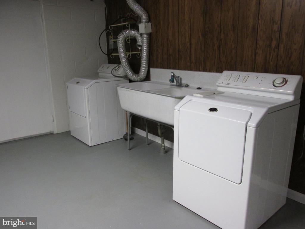 1288 Colebrook Road Lebanon, PA 17042 - Photo 24 of 29 Gallery Image 24