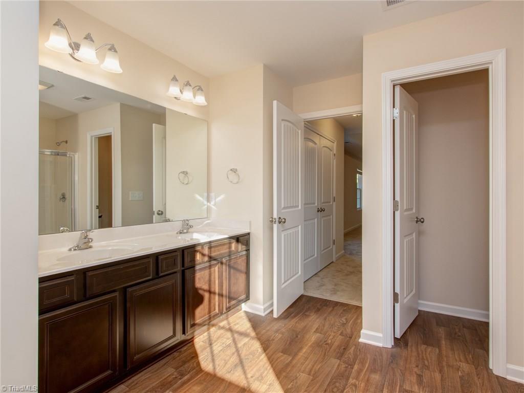 3637 Link Road Greensboro, NC 27405 - Photo 9 of 12 *PICTURE IS FOR ILLUSTRATIVE PURPOSES ONLY*