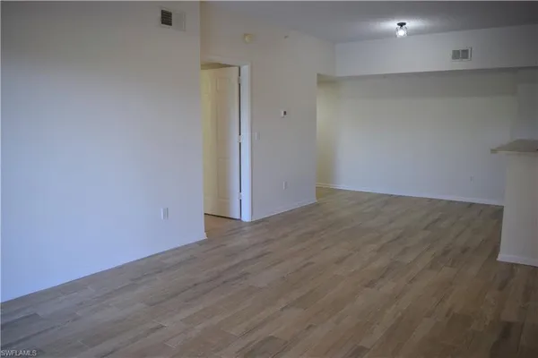 $1,800 | 1830 Florida Club Circle, Unit 4304, Naples, FL 34112