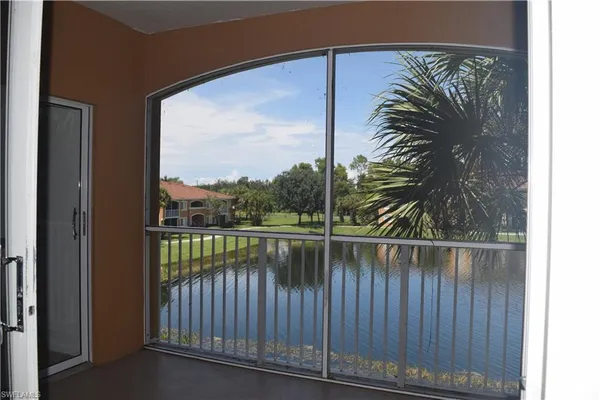$1,800 | 1830 Florida Club Circle, Unit 4304, Naples, FL 34112