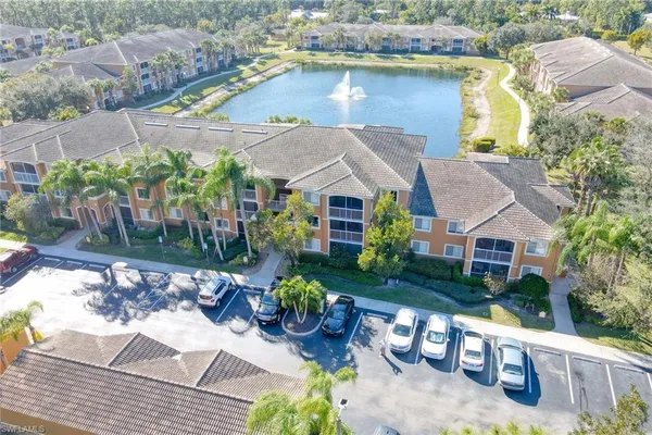 $1,800 | 1830 Florida Club Circle, Unit 4304, Naples, FL 34112