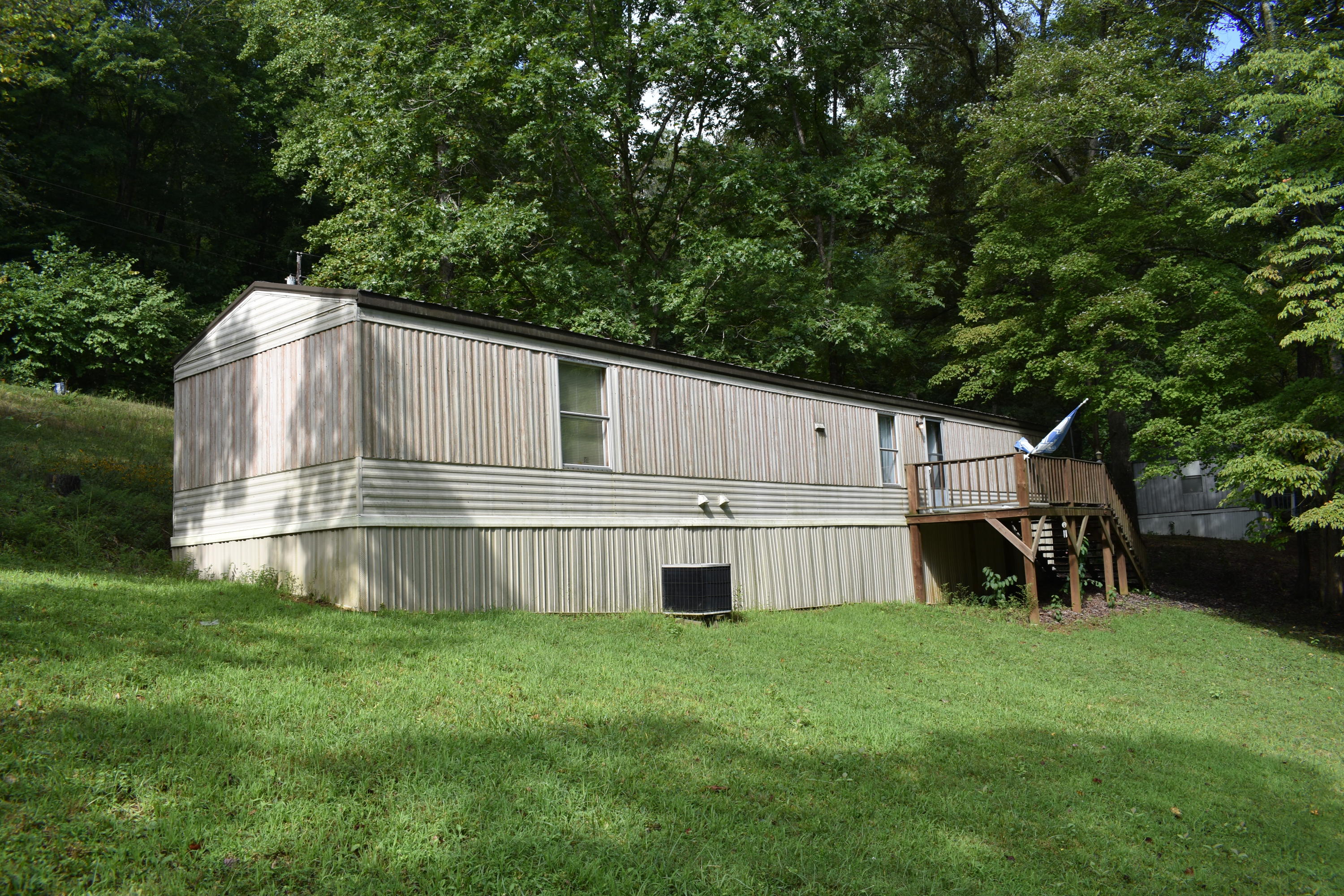 245 Blue Ridge Road Speedwell, TN 37870 - Photo 1 of 28 DSC_0021