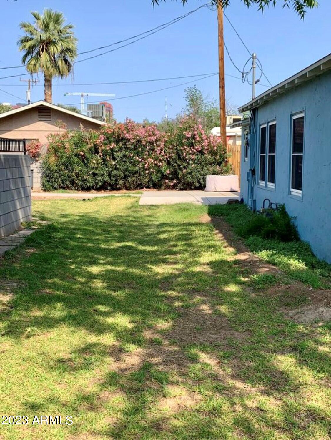 522 West 9th Street Tempe, AZ 85281 - Photo 16 of 28 522 W 9th St yard