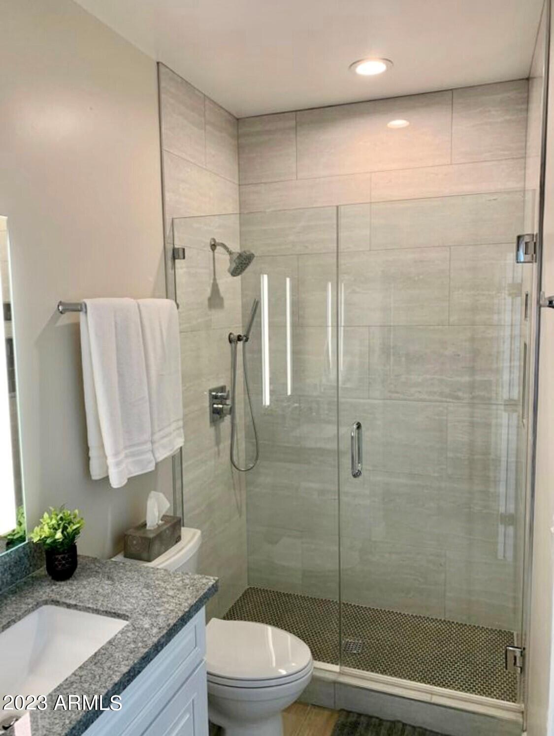 522 West 9th Street Tempe, AZ 85281 - Photo 20 of 28 825 S Roosevelt property 2 of 2 bathroom