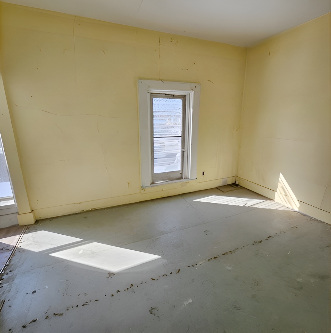 212 South Tryon Street Woodstock, IL 60098 - Photo 11 of 19