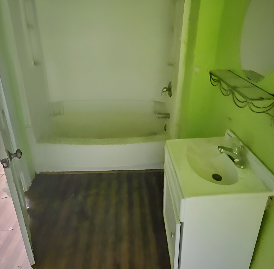 212 South Tryon Street Woodstock, IL 60098 - Photo 18 of 19