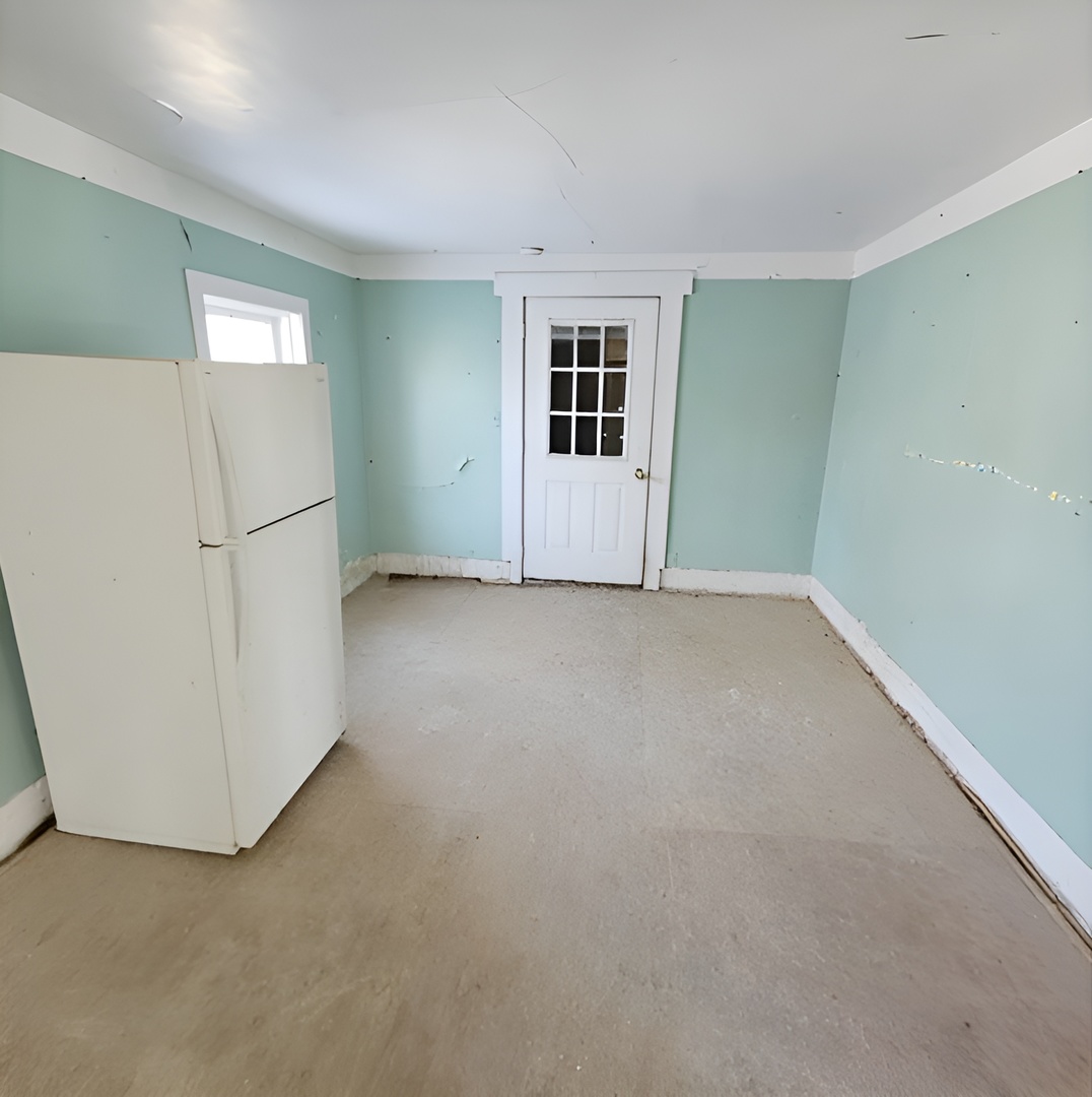 212 South Tryon Street Woodstock, IL 60098 - Photo 6 of 19