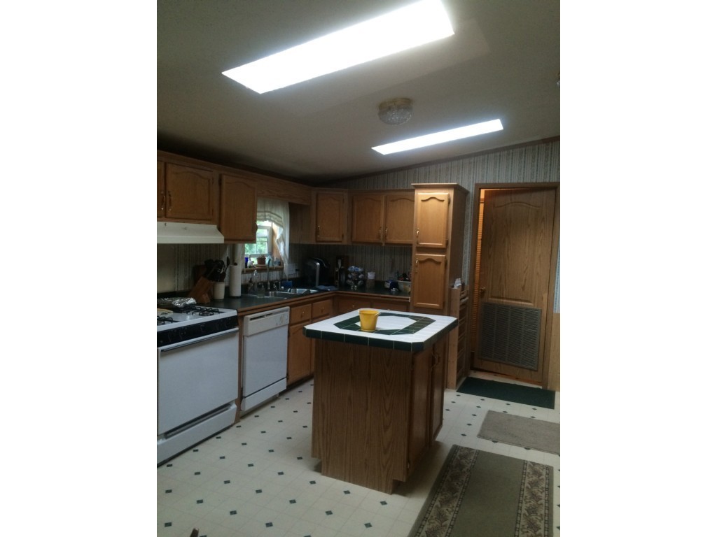 875 Hathaway Road Moretown, VT 05660 - Photo 4 of 6