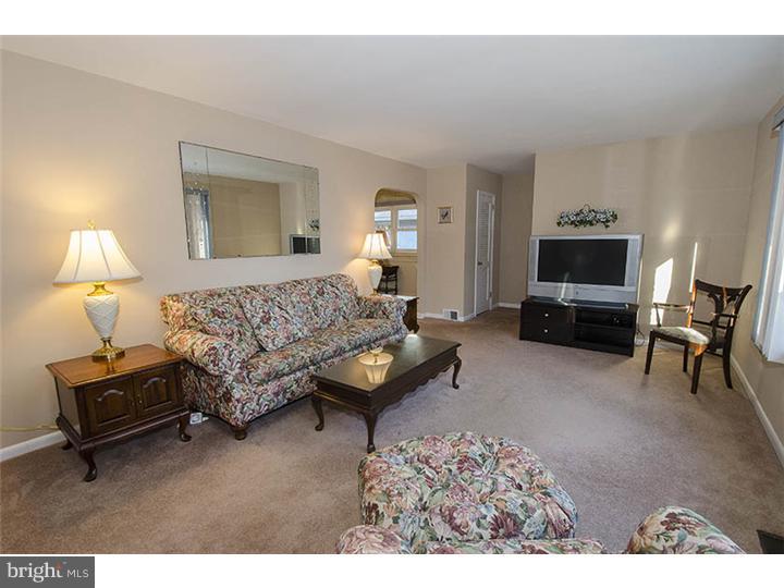 20 West Clearfield Road Havertown, PA 19083 - Photo 6 of 22