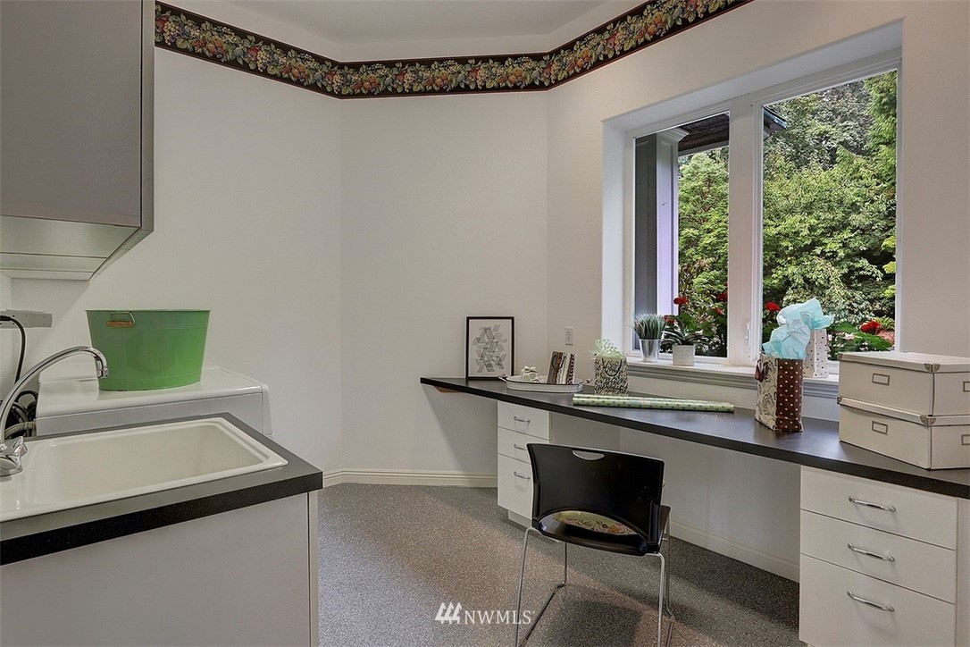 9802 174th Avenue Southeast Renton, WA 98059 - Photo 17 of 35 Gallery Image 17