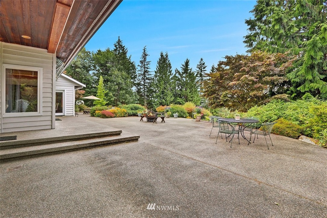 9802 174th Avenue Southeast Renton, WA 98059 - Photo 26 of 35 Gallery Image 26