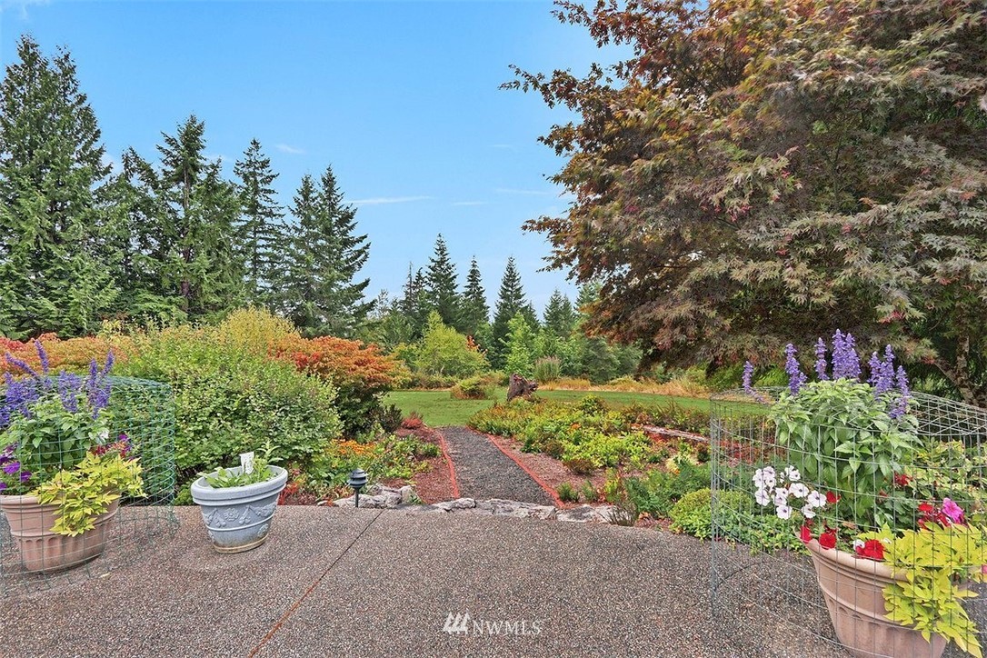 9802 174th Avenue Southeast Renton, WA 98059 - Photo 28 of 35 Gallery Image 28