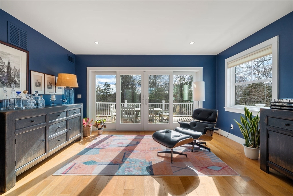 85 R Warren Avenue Plymouth, MA 02360 - Photo 16 of 42