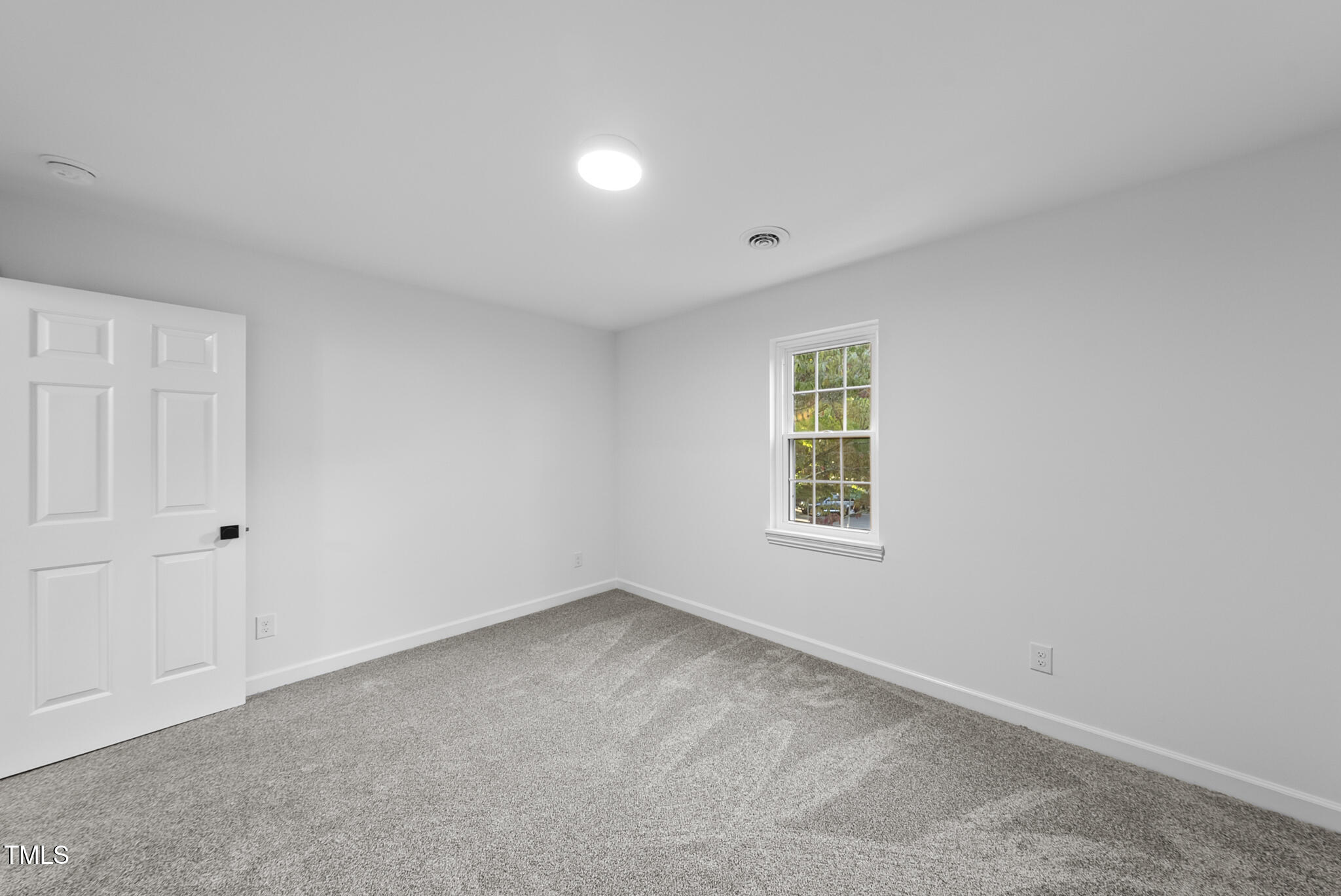 2115 Port Royal Road Raleigh, NC 27609 - Photo 28 of 50 DSC07930