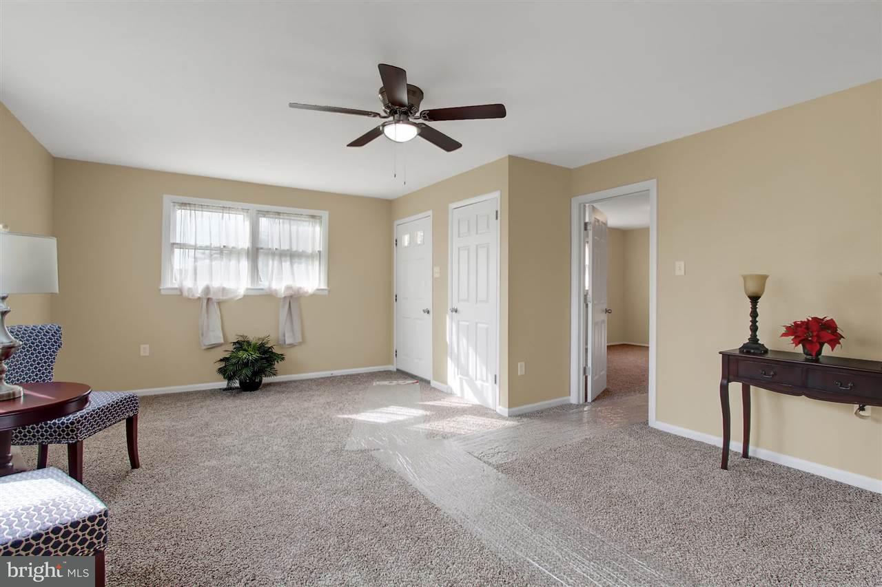 107 Valley Road Jacobus, PA 17407 - Photo 3 of 29 Gallery Image 3