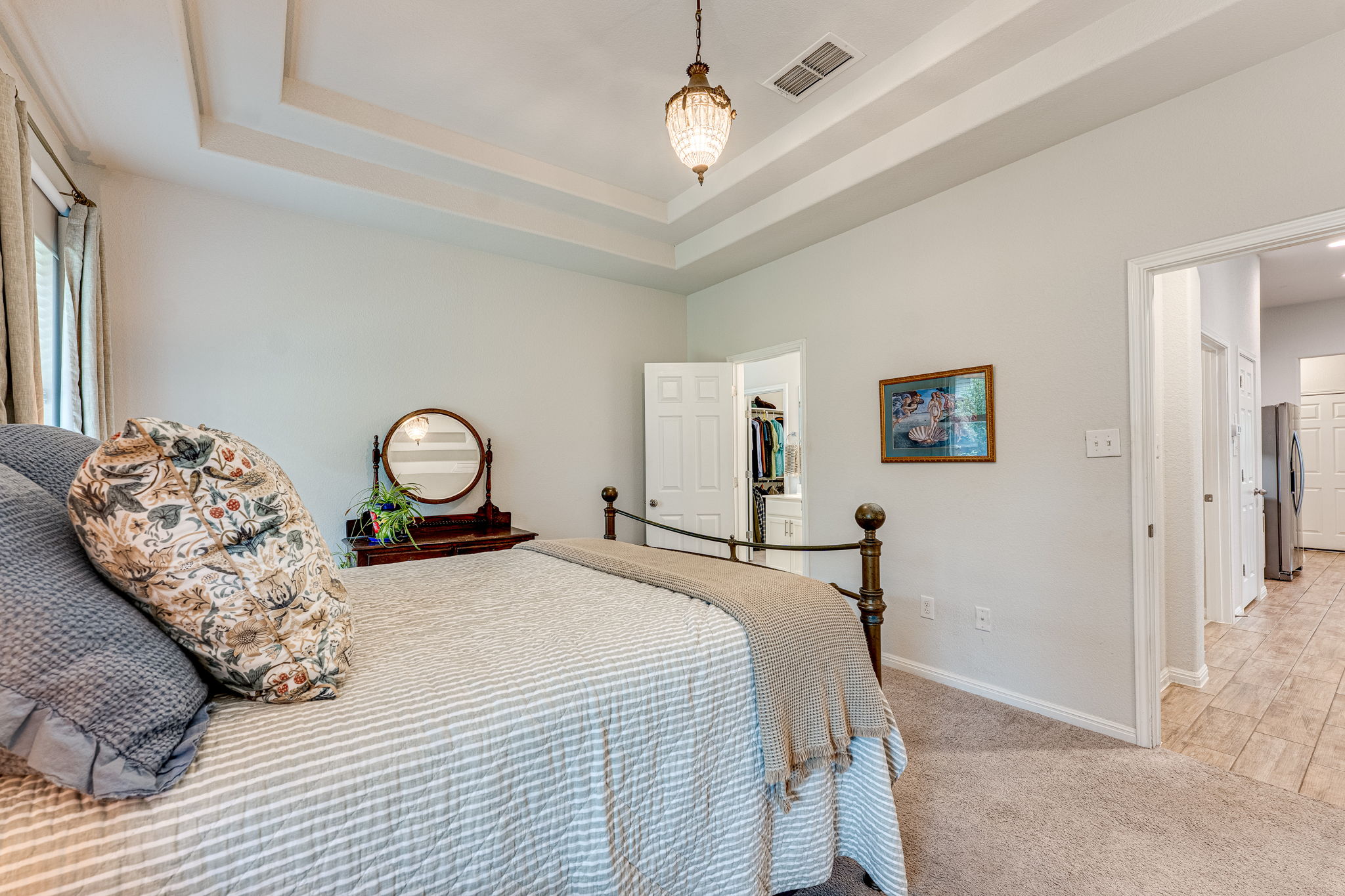 1009 Goldilocks Lane Manchaca, TX 78652 - Photo 19 of 40 Recessed tray ceiling. Light fixture to be replaced with ceiling fan.