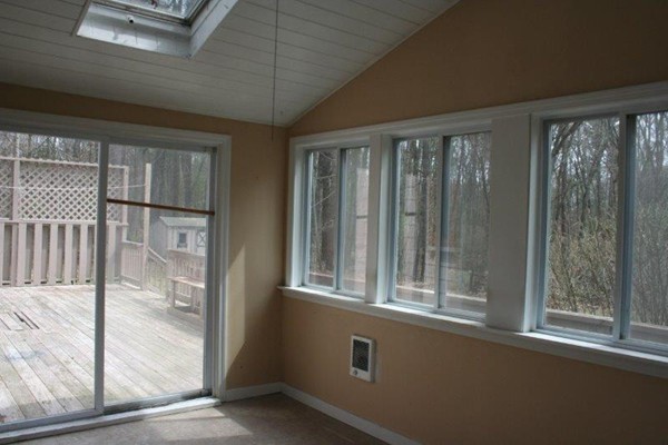 31 Tenney Street Georgetown, MA 01833 - Photo 8 of 13 Gallery Image 8