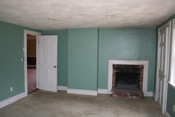 31 Tenney Street Georgetown, MA 01833 - Photo 9 of 13 Gallery Image 9