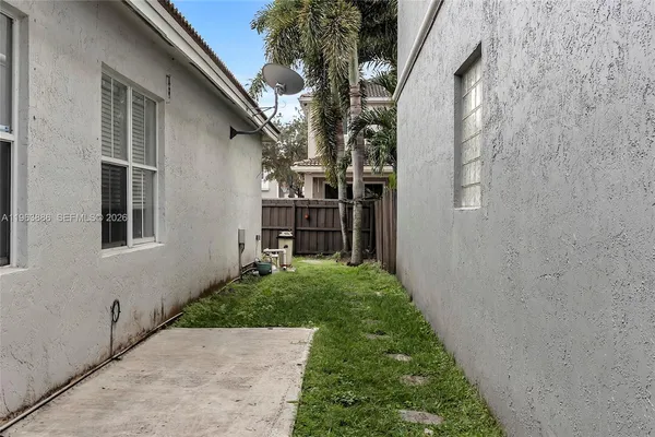 $4,250 | 11270 Northwest 48th Terrace, Unit 11270, Doral, FL 33178