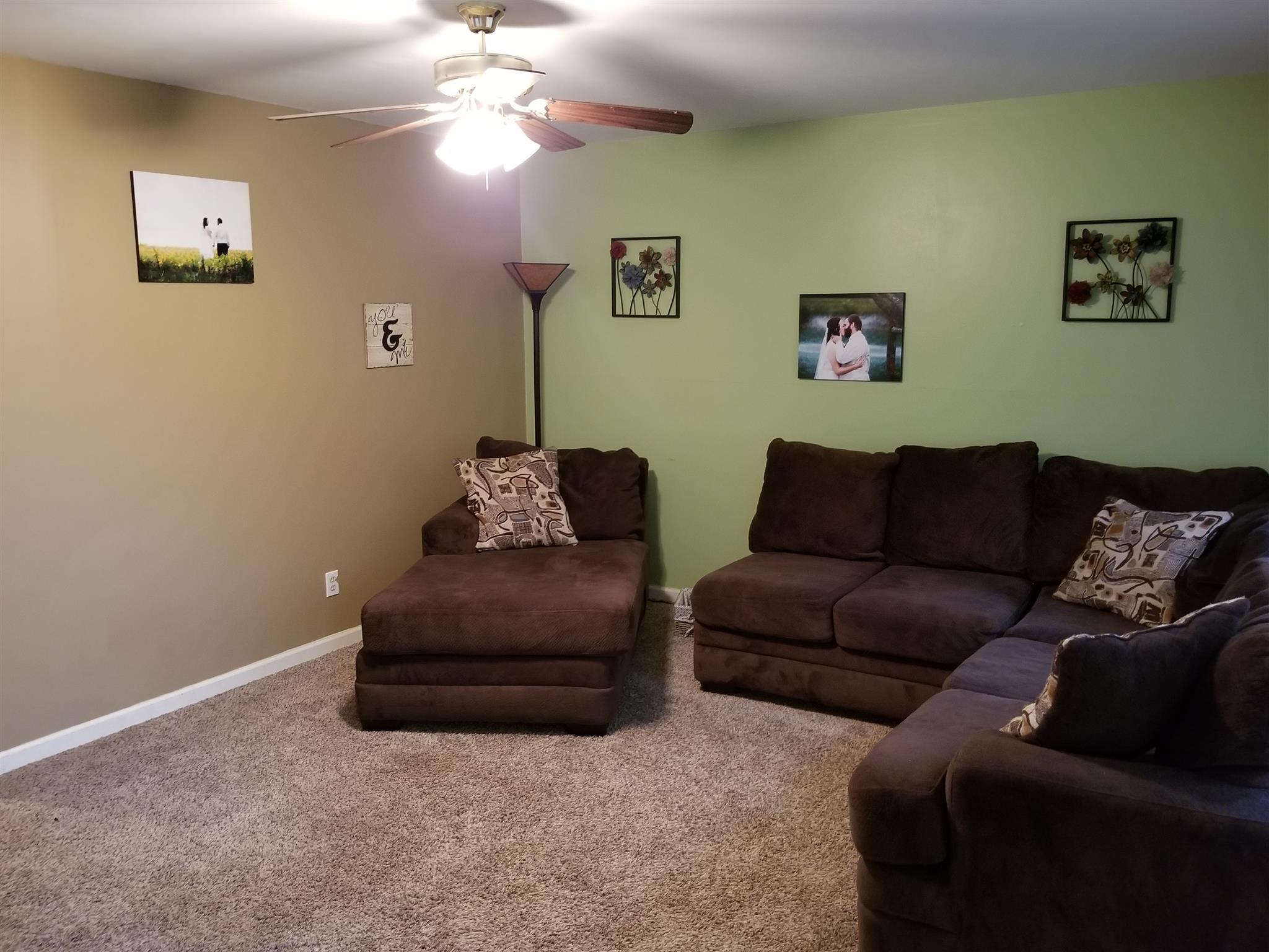 3312 Friendship Road Cross Plains, TN 37049 - Photo 4 of 11 a living room with furniture and a window