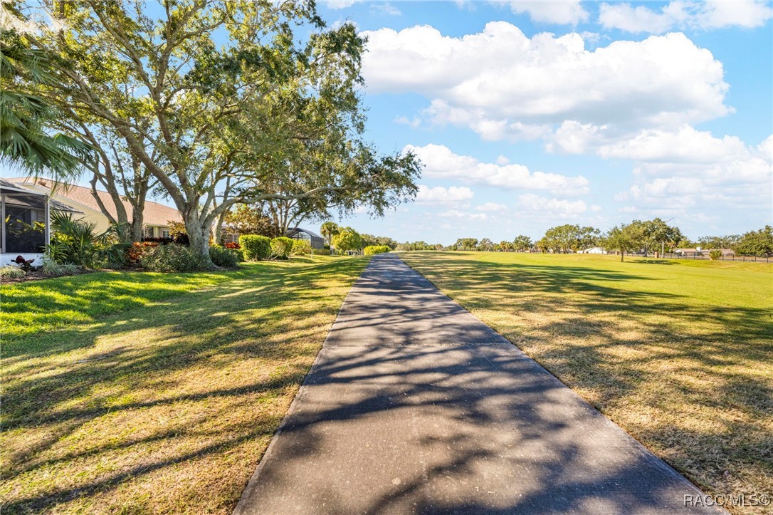 11231 Sun Tree Road Hudson, FL 34667 - Photo 3 of 55 Gallery Image 3