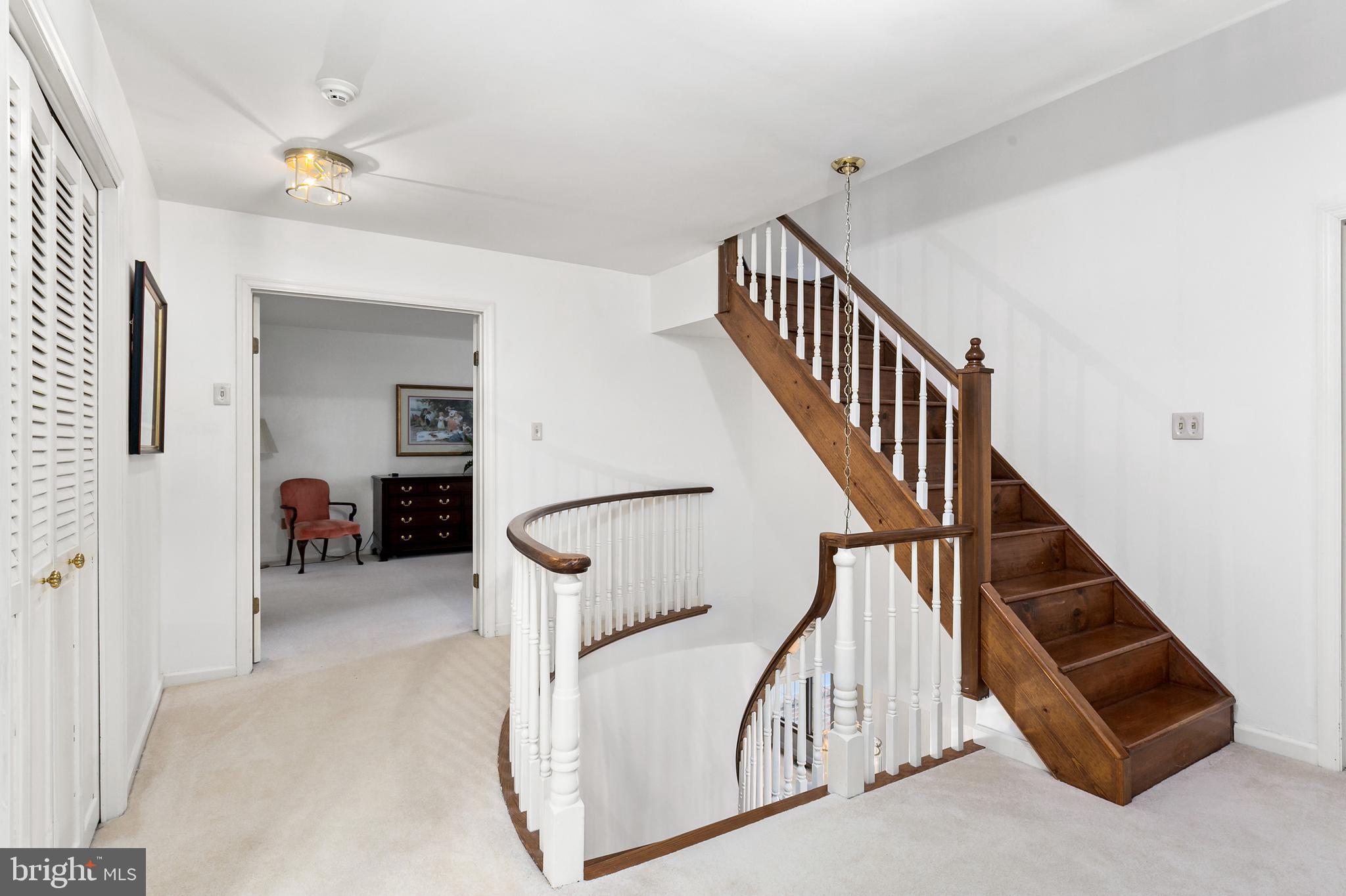 42 Bortons Road Medford, NJ 08055 - Photo 18 of 27 Stairs to 3rd Level