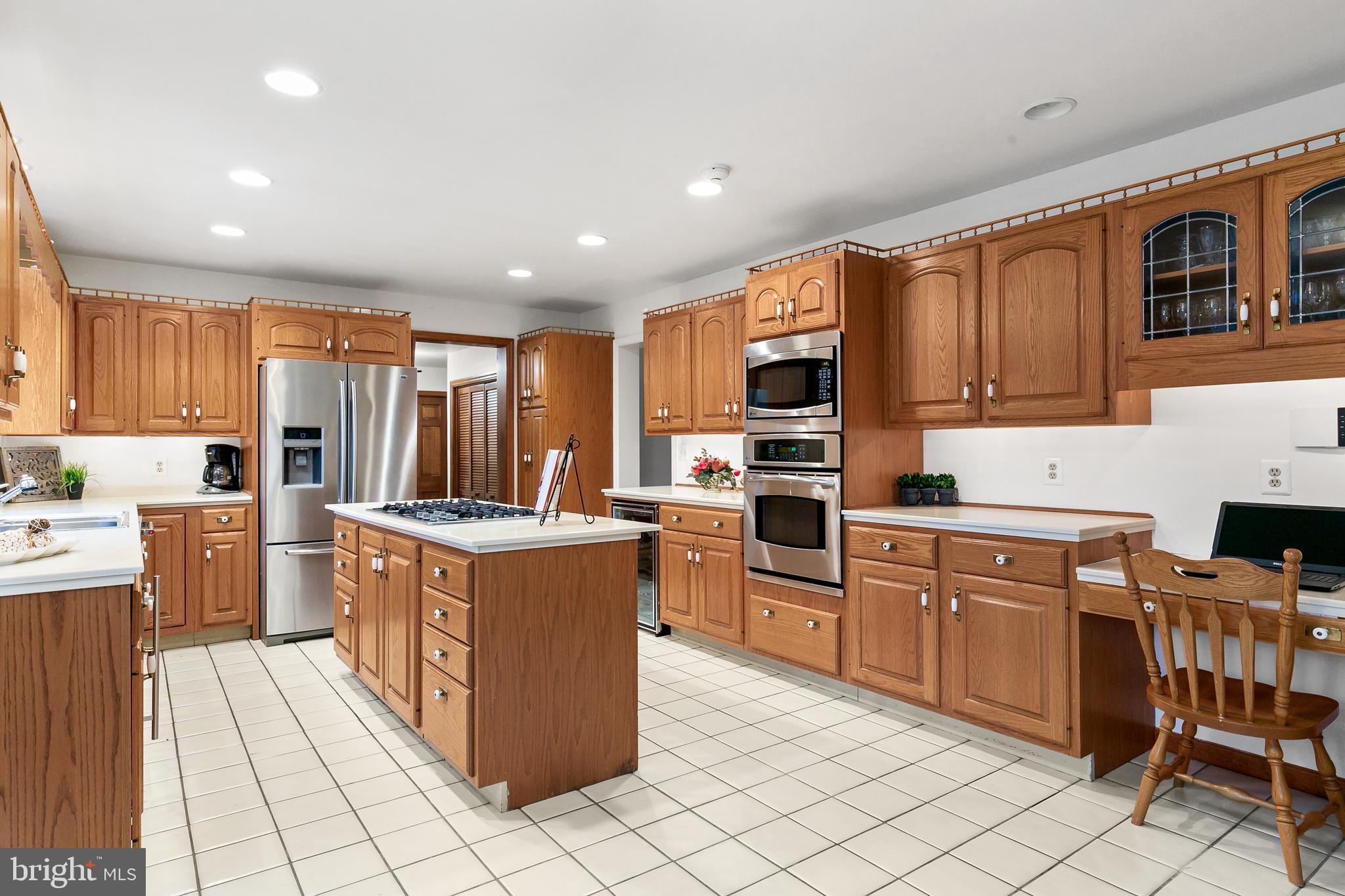 42 Bortons Road Medford, NJ 08055 - Photo 9 of 27 Kitchen