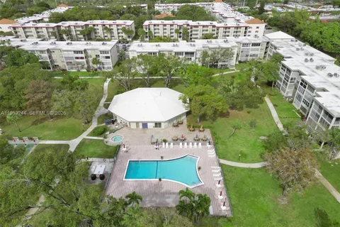 a view of a outdoor space