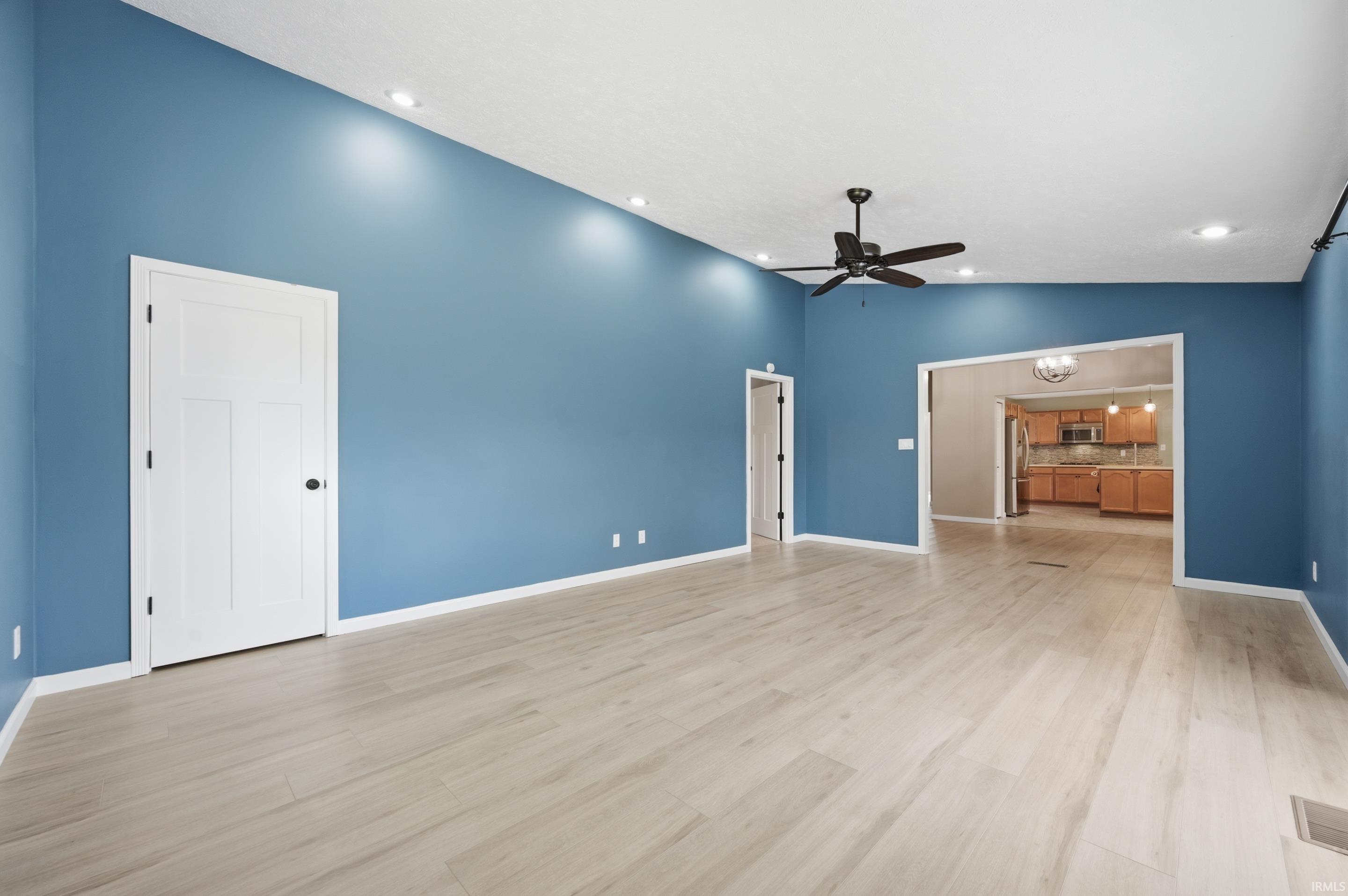 5401 North Moore Road Muncie, IN 47304 - Photo 11 of 34
