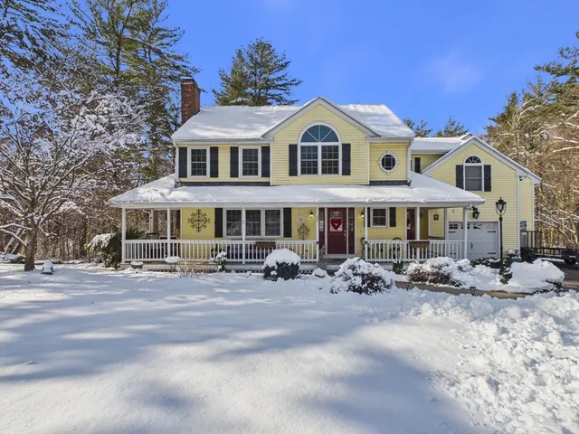 $824,900 | 23 Elmwood Drive, Berkley, MA 02779
