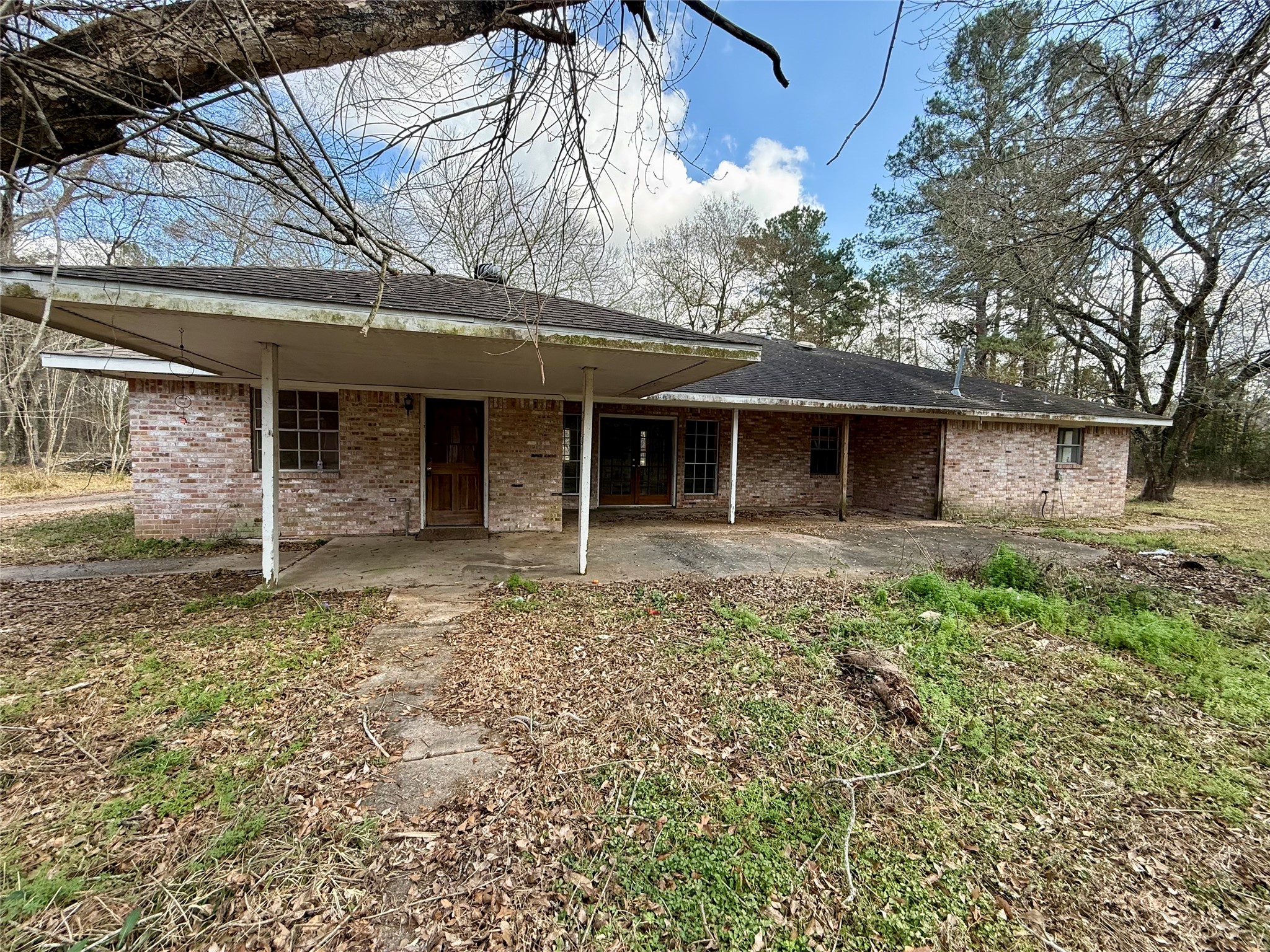 15696 Westgate Road Splendora, TX 77372 - Photo 15 of 17 Rear with covered patio
