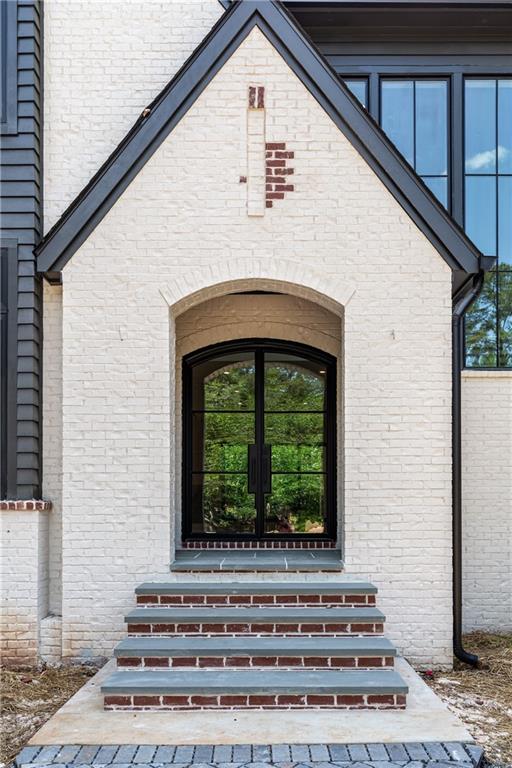 720 Edgewater Trail Atlanta, GA 30328 - Photo 3 of 51