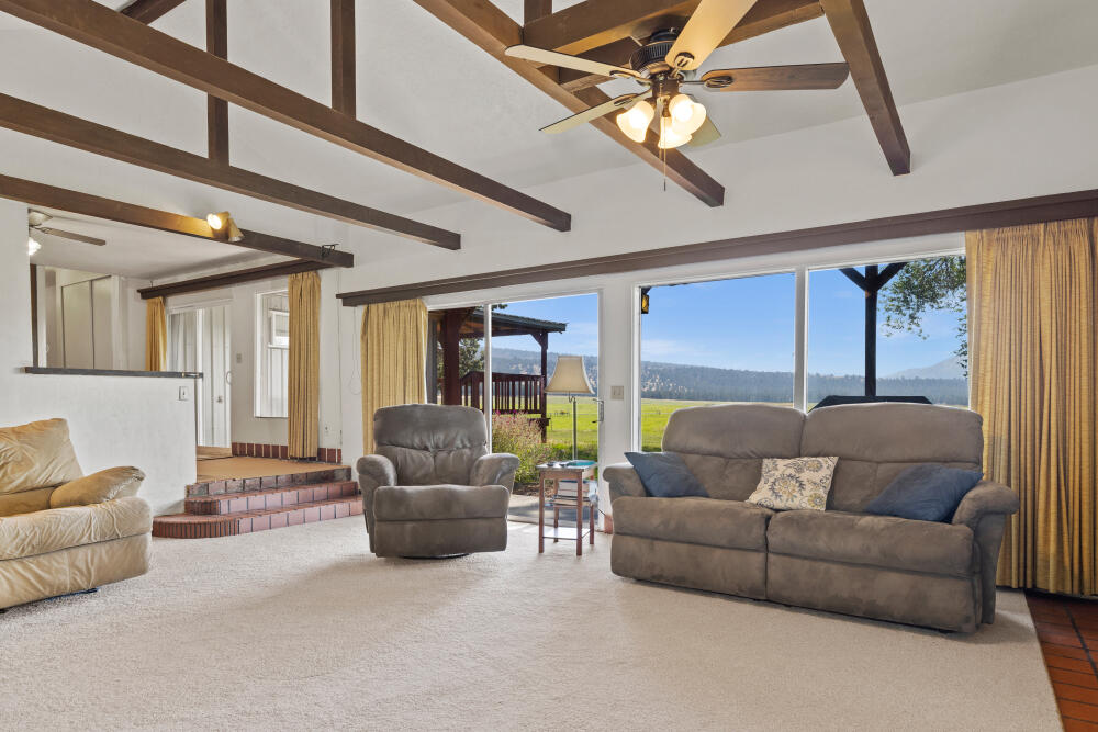 11409 Harpold Road Klamath Falls, OR 97603 - Photo 10 of 43 11409HarpoldRd.-63