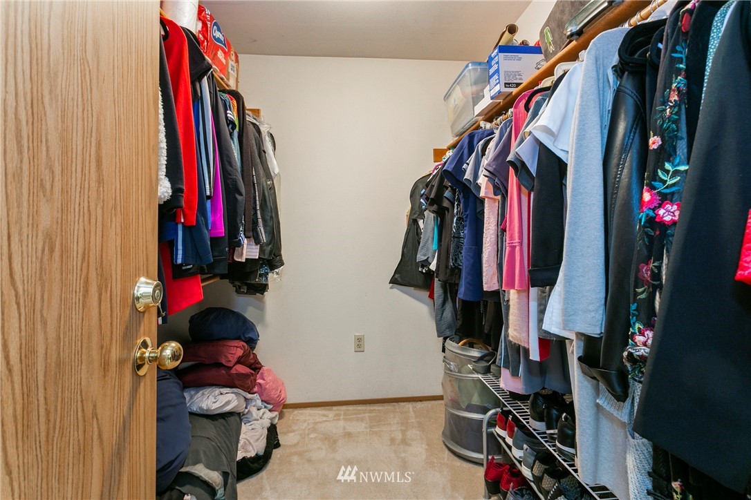 11706 Northeast 166th Court Bothell, WA 98011 - Photo 22 of 24 Gallery Image 22