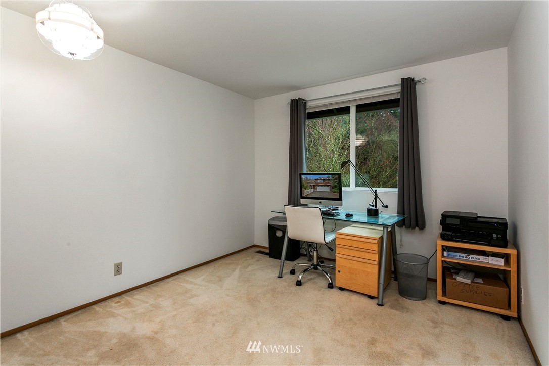 11706 Northeast 166th Court Bothell, WA 98011 - Photo 24 of 24 Gallery Image 24