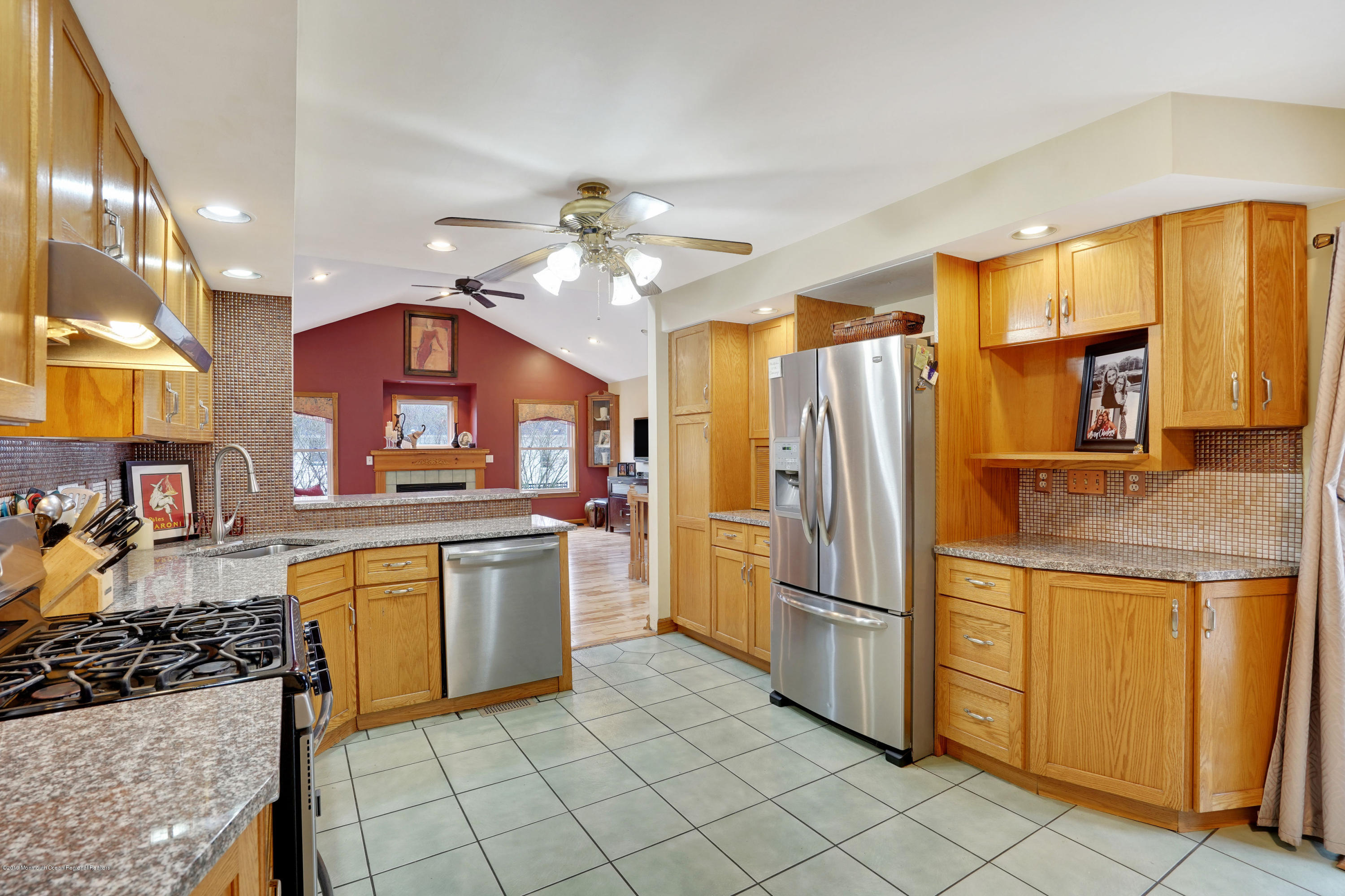 240 Woodcrest Road Oakhurst, NJ 07755 - Photo 25 of 30 mjb00066-mjb00070