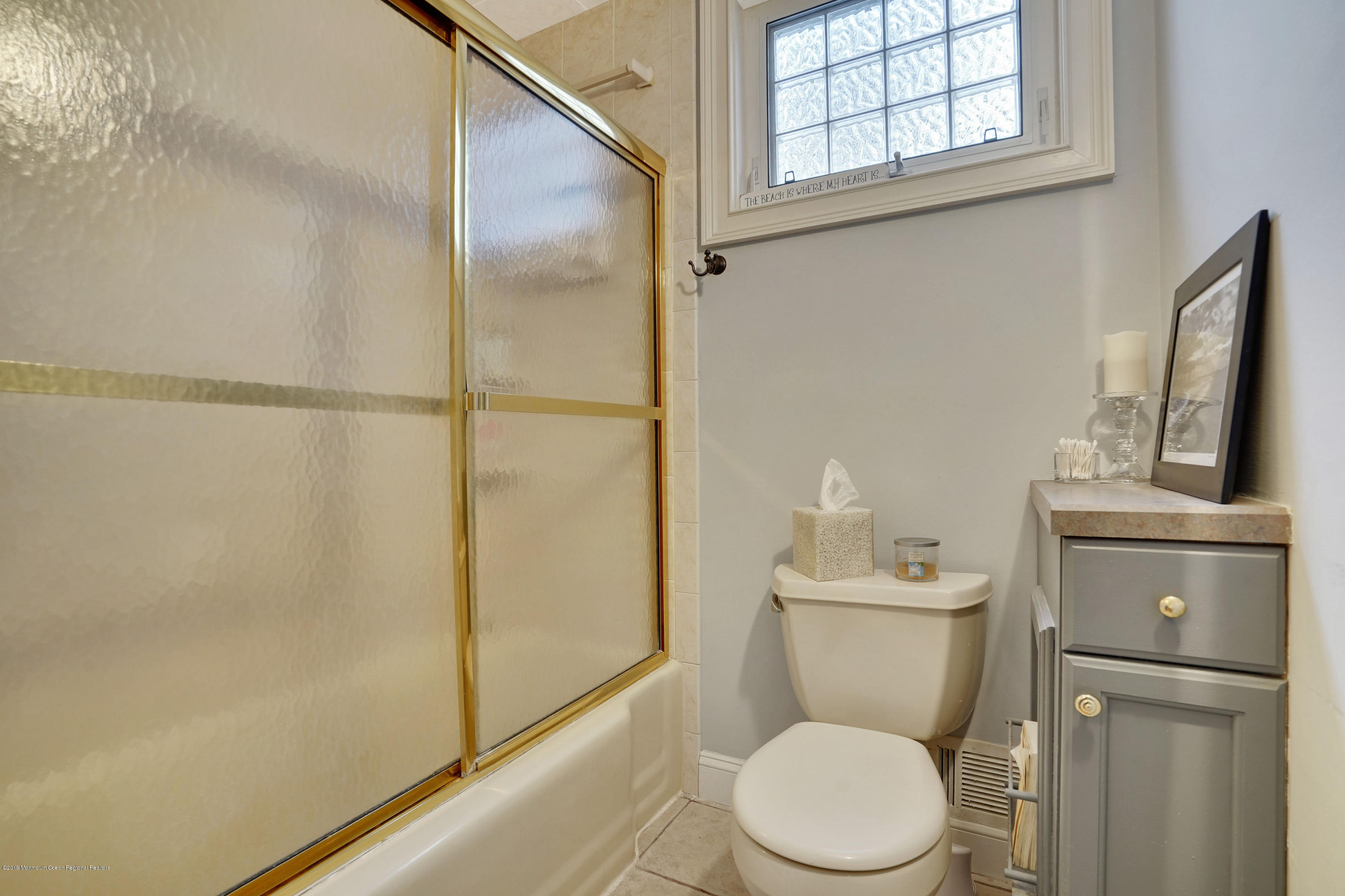240 Woodcrest Road Oakhurst, NJ 07755 - Photo 9 of 30 mjb00031-mjb00035
