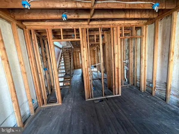a view of utility room